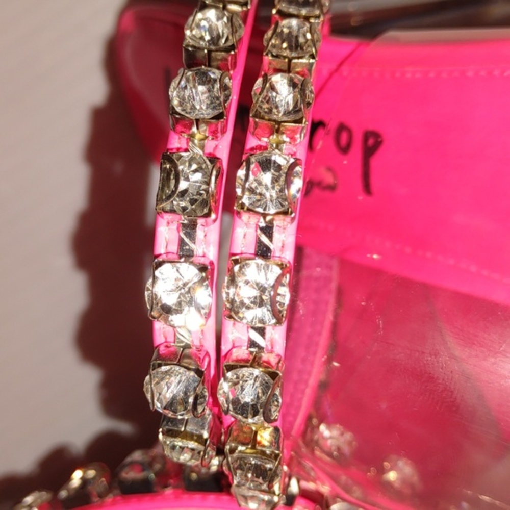 LEMON DROP by PRIVILEGED Lazio in Neon Pink - Picture 15 of 16